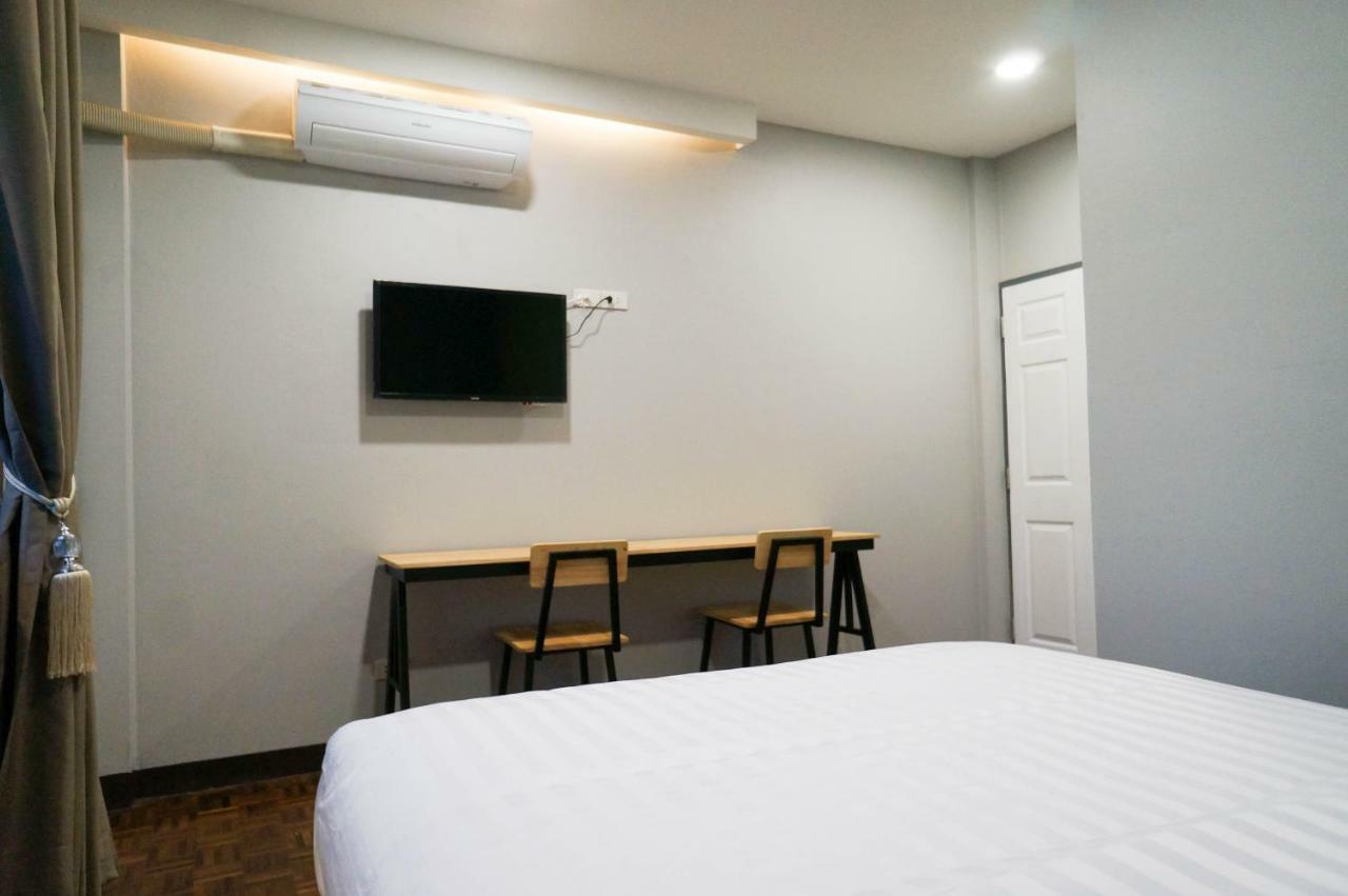 Lux Rooms Night Bazaar Chiang Mai Zewnętrze zdjęcie